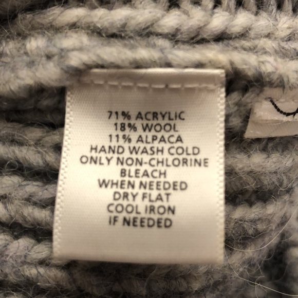 Ann Taylor Loft Cowl Neck Long Grey Sweater Size Small - Picture 7 of 7